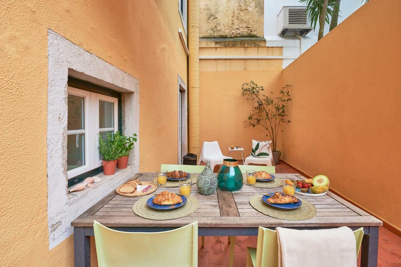 Styling Apartment In Historic Center Lisbon Luaran gambar