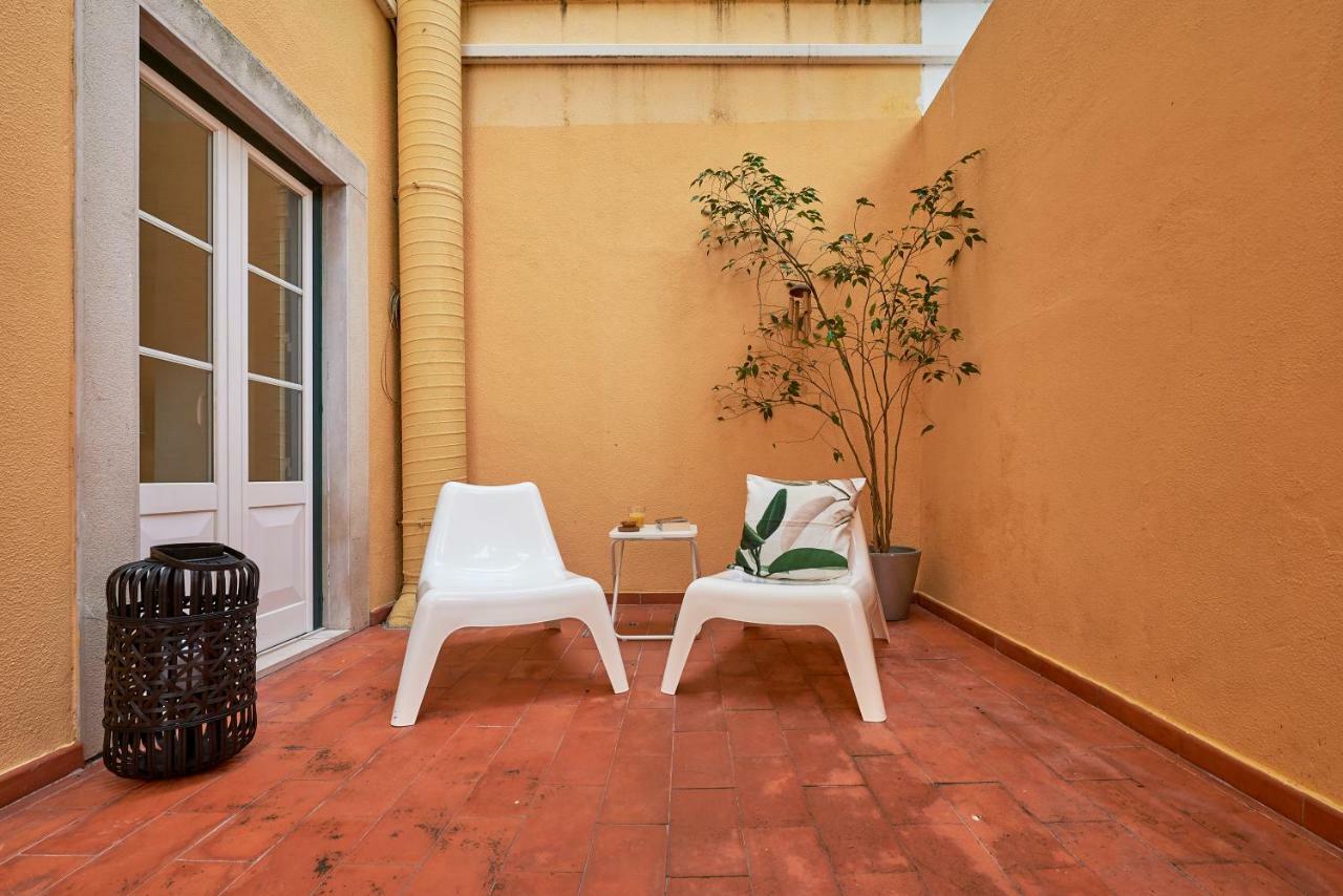 Styling Apartment In Historic Center Lisbon Luaran gambar