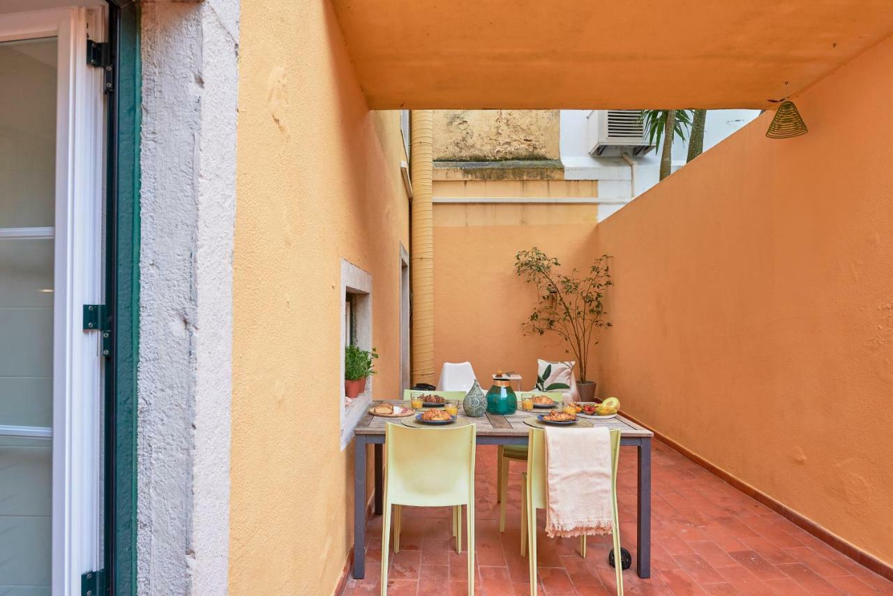 Styling Apartment In Historic Center Lisbon Luaran gambar