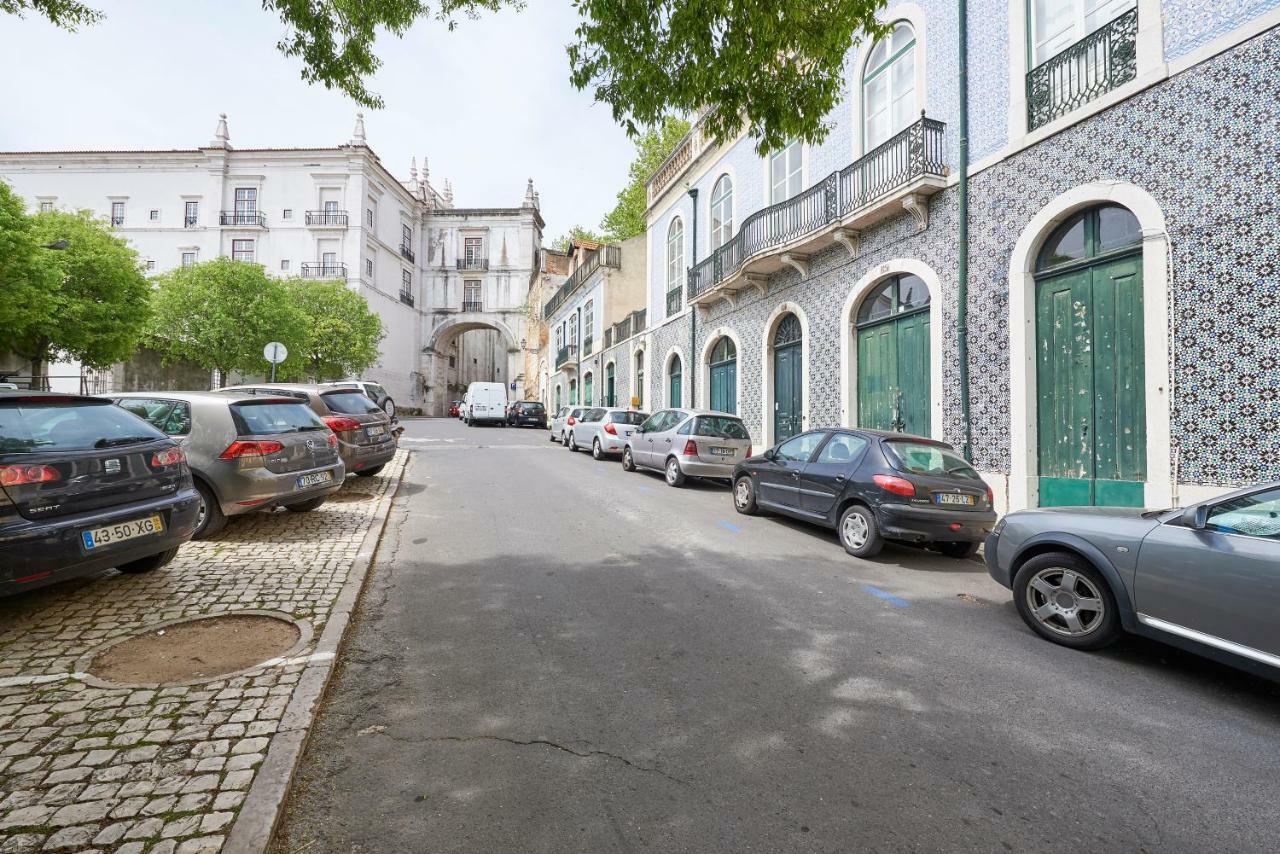 Styling Apartment In Historic Center Lisbon Luaran gambar