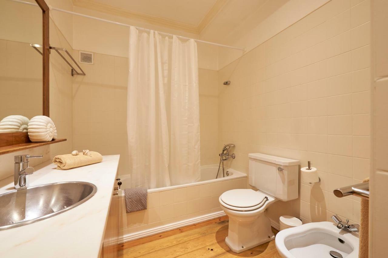 Styling Apartment In Historic Center Lisbon Luaran gambar