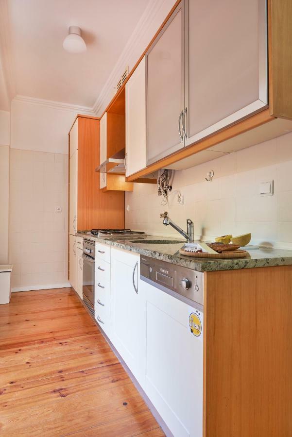 Styling Apartment In Historic Center Lisbon Luaran gambar